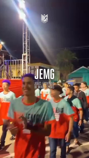 Alunos de São Sebastião do Oeste participam do JEMG em duas modalidades esportivas